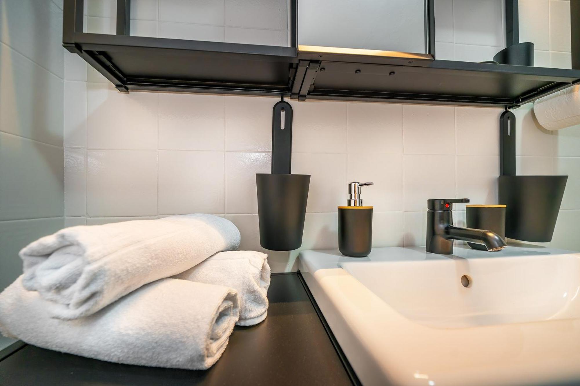 Studio Apartments Gilda Baška Exteriör bild