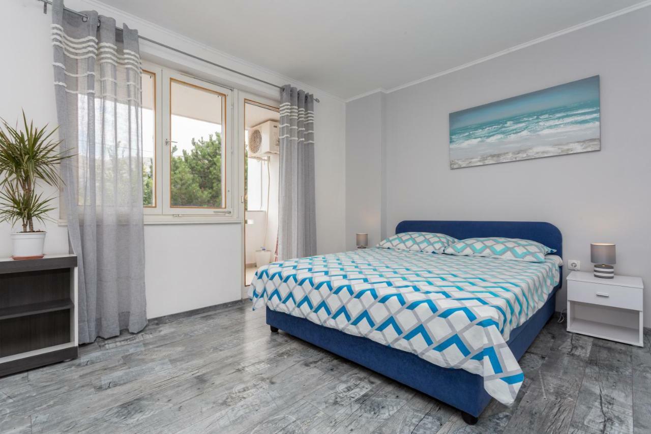 Studio Apartments Gilda Baška Exteriör bild