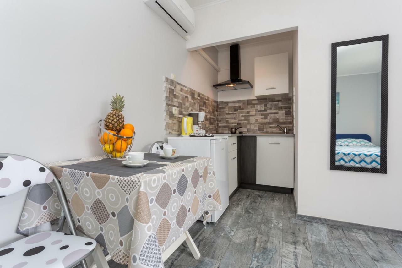 Studio Apartments Gilda Baška Exteriör bild