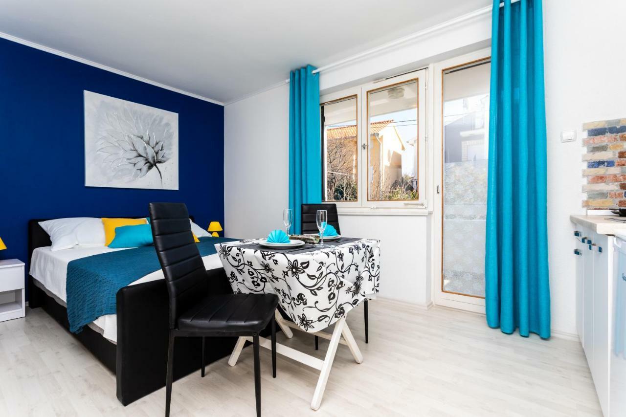 Studio Apartments Gilda Baška Exteriör bild